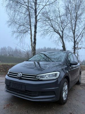 Volkswagen Touran III 2.0 TDI BMT Active DSG 2023