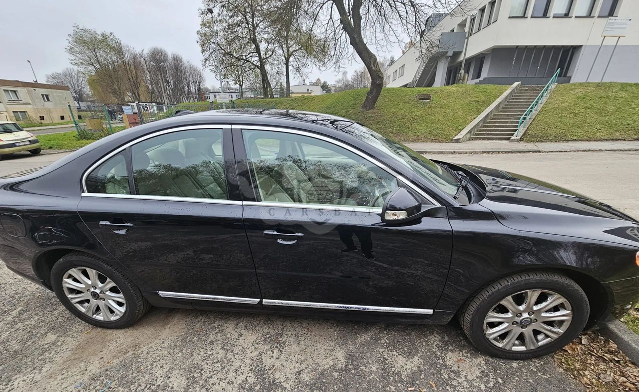 Volvo S80 II D3 Executive 2011