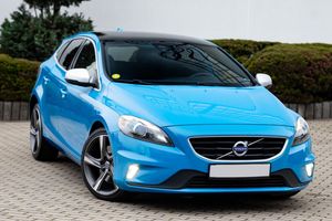 Volvo V40 II D4 Geartronic RDesign 2015