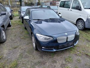 BMW 1 Series F20/F21 116d DPF Edition Sport 2012