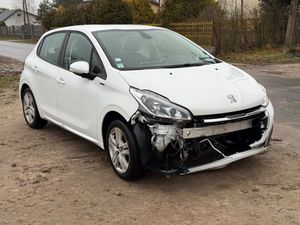Peugeot 208 I 1.2 PureTech GPF Signature S&S 2018