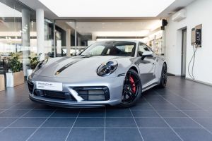 Porsche 911 992 Carrera 4 GTS 2023