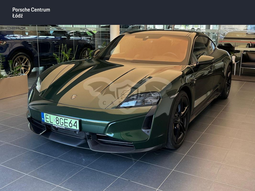 Porsche Taycan 2024