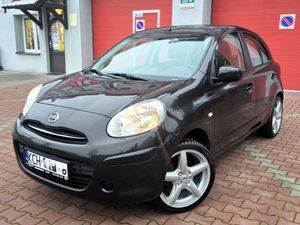 Nissan Micra (March) K13 1.2 Bild der Frau 2011