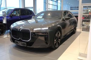 BMW 7 Series G70 2025