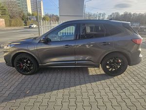 Ford Kuga III 2.5P PHEV FWD Graphite Tech Edition e-CVT 2023