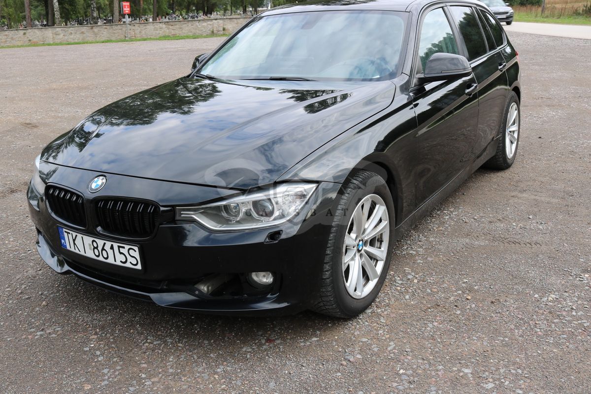 BMW 3 Series F30/F31 318d 2013