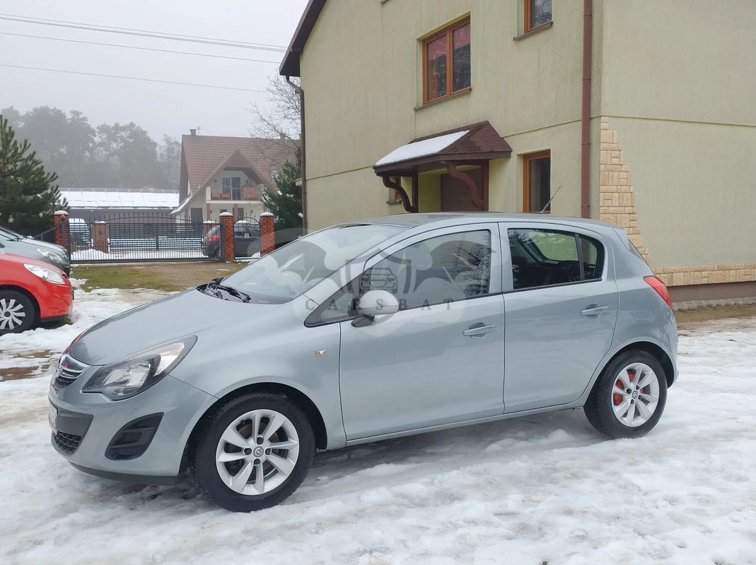 Opel Corsa D 1.2 16V Edition / Active 2014