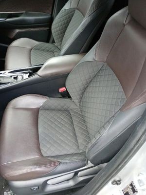 Toyota C-HR 1.8 Hybrid Prestige 2017