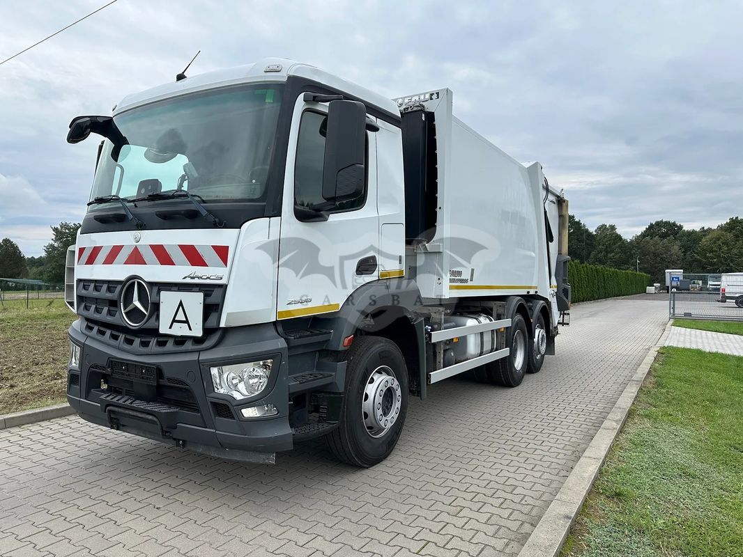Mercedes-Benz Arocs 2019
