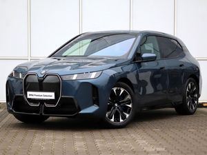 BMW iX 2025