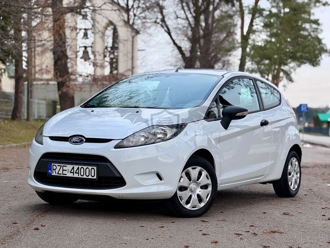 Ford Fiesta Mk7 1.4 TDCi Ambiente 2011