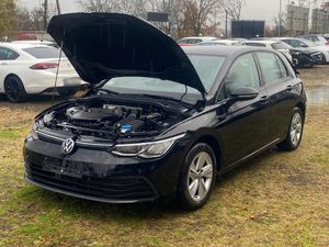 Volkswagen Golf VIII 2021
