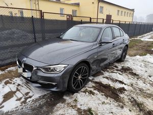 BMW 3 Series F30/F31 318d Blue Performance Luxury Line 2012