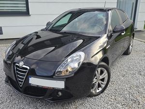 Alfa Romeo Giulietta 2.0 JTDM Distinctive 2011