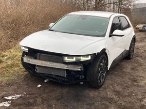 Hyundai IONIQ 5 I 72,6 kWh 4WD Uniq 2021
