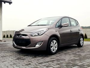Hyundai IX20 1.4 blue 2013