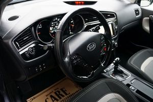 Kia Ceed II 1.6 CRDi 128 Platinum Edition 2016