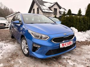 Kia Ceed III 1.5 T-GDI Business Line Plus 2021