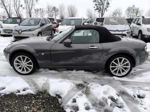 Mazda MX-5 (Miata) 2.0 MZR Expression 2006