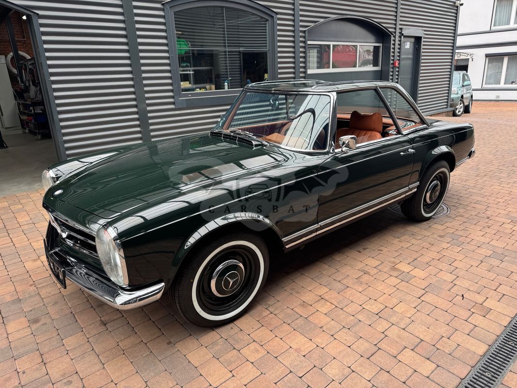 Mercedes-Benz SL W113 1963