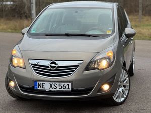 Opel Meriva II 1.4 T Cosmo 2010