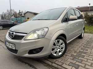 Opel Zafira B 1.8 Family Plus 2011