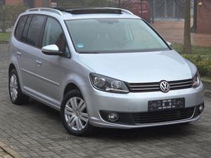 Volkswagen Touran II 1.6 TDI DPF BlueMotion Technology DSG Highline 2011
