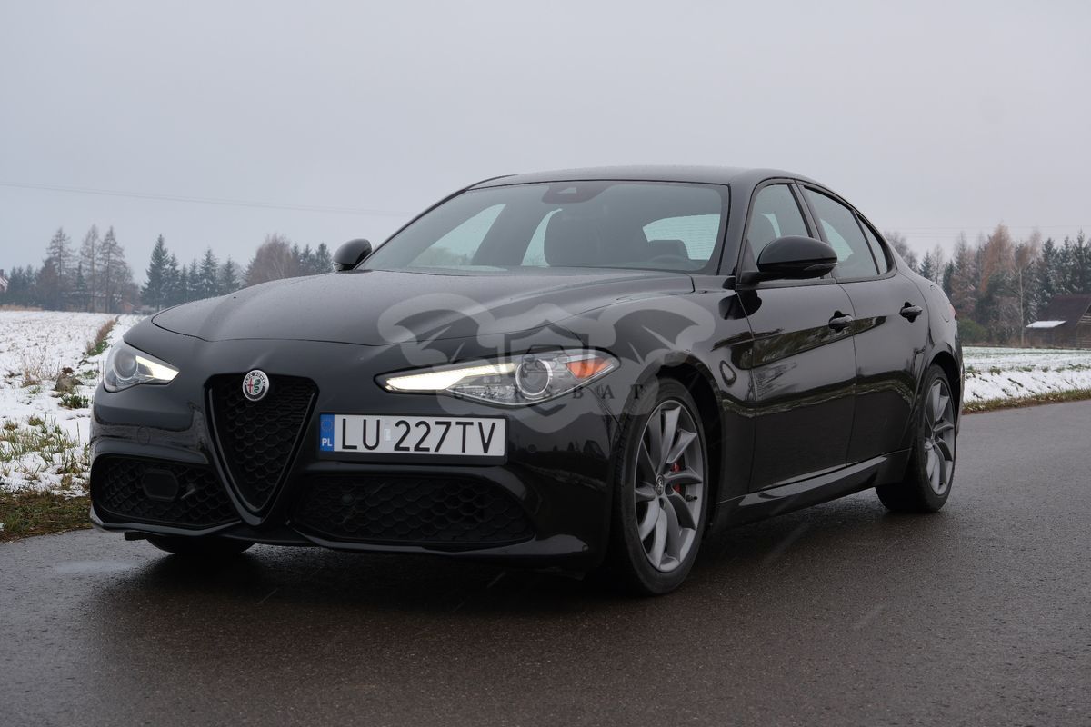 Alfa Romeo Giulia 2.0 Turbo 16V AT8 Veloce 2023