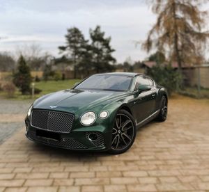 Bentley Continental 2021