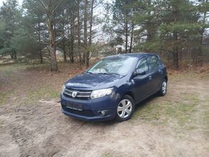 Dacia Sandero II 1.2 16V 75 Celebration 2013
