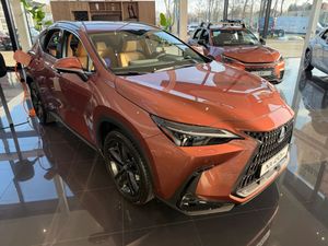Lexus NX II 450h+ Prestige AWD 2025