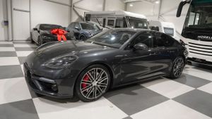Porsche Panamera Turbo 2017