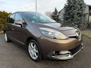 Renault Grand Scenic III TCe 130 Bose Edition 2012