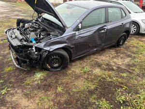 Volkswagen Polo VI 1.0 TSI Life DSG 2024