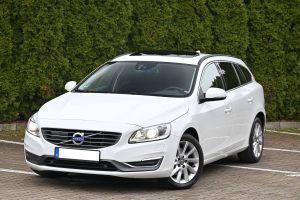 Volvo V60 I D4 Drive-E Summum 2015