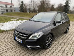 Mercedes-Benz B W246 180 CDI (BlueEFFICIENCY) 7G-DCT 2012