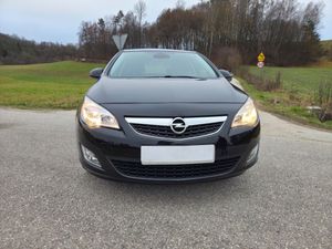 Opel Astra J 1.7 CDTI Enjoy 2009