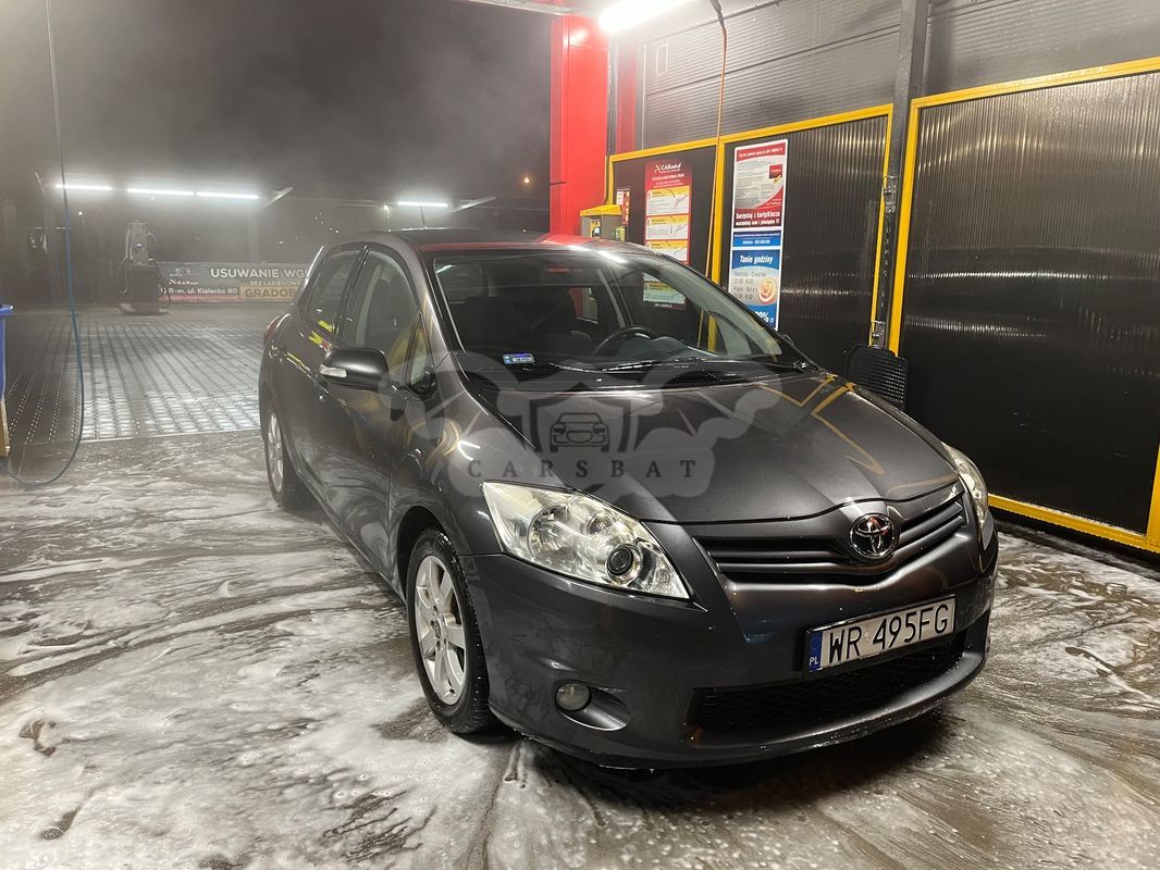 Toyota Auris I 1.6 Sol 2010