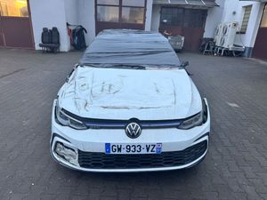 Volkswagen Golf VIII 1.4 GTE Plug-In-Hybrid DSG 2021