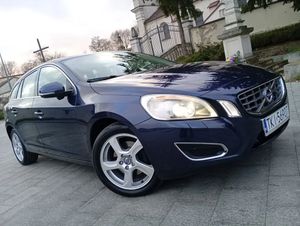 Volvo V60 I T4 Edition 2011