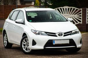 Toyota Auris II 1.33 VVT-i Life 2013
