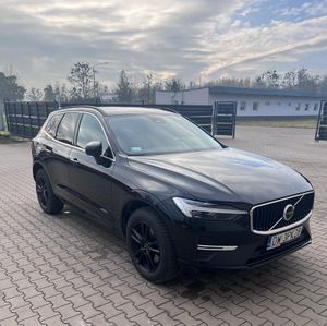 Volvo XC60 II D4 AWD Momentum 2021