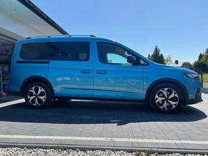 Ford Tourneo Connect 2022