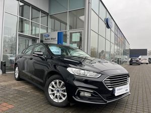 Ford Mondeo Mk5 2.0 Hybrid Executive 2021