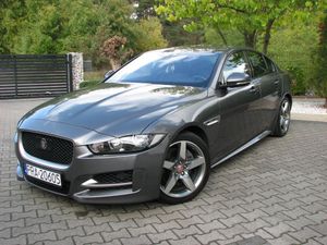 Jaguar XE D180 R-Dynamic S 2017