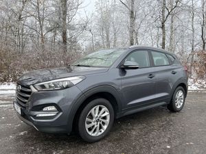 Hyundai Tucson III blue 1.6 GDi 2WD Classic 2016