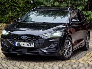 Ford Focus Mk4 1.0 EcoBoost mHEV ST-Line Style 2022