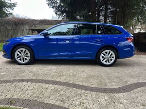 Skoda Octavia IV 1.0 TSI e-TEC DSG Ambition 2022