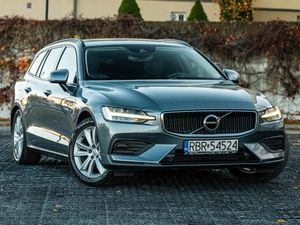 Volvo V60 II D3 Geartronic Momentum 2019